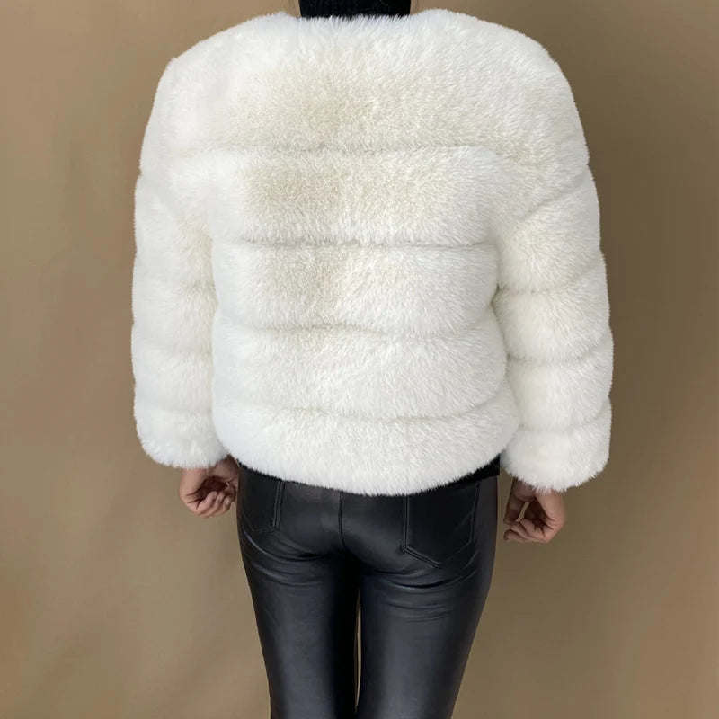 2023 Women Faux Fur Coat Autumn Winter High Quality Fluffy Short Coat Faux Fur Jacket